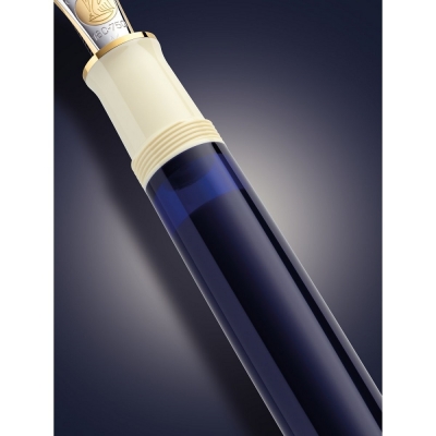 Stilou Souveran M800 EF Cream Blue, penita aur 18k, accesorii placate cu aur, corp alb-albastru, Pelikan